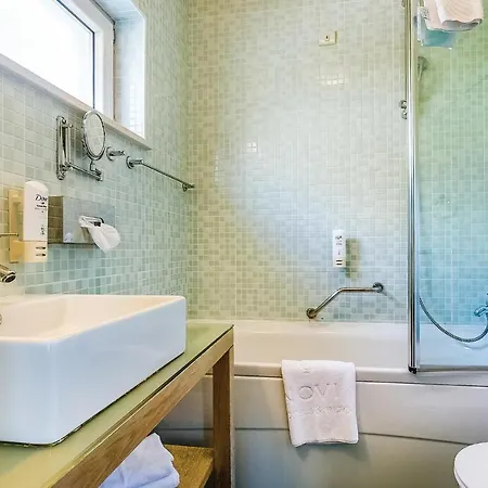 Apartman Awesome In With Outdoor Swimming Pool, Sauna And Wifi Novi Vinodolski