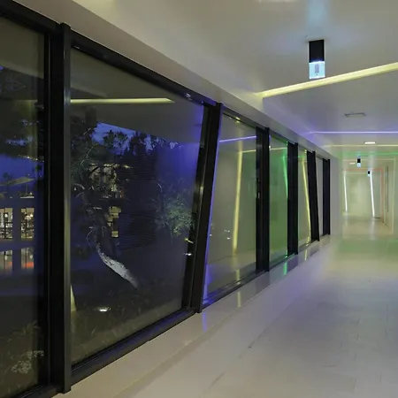 Apartman Awesome In With Outdoor Swimming Pool, Sauna And Wifi Novi Vinodolski