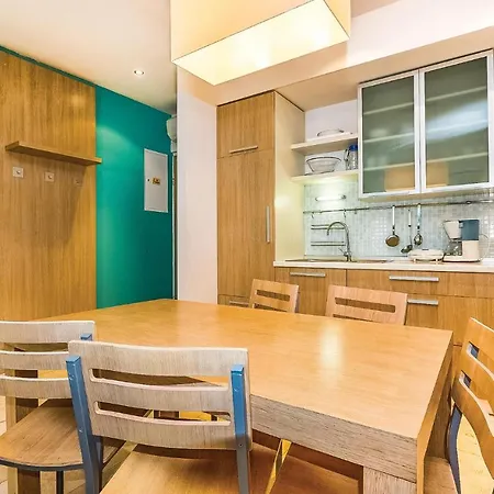 Awesome In With Outdoor Swimming Pool, Sauna And Wifi *